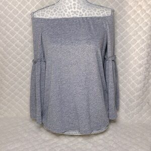 HALSTON Gray Knit Off The Shoulder Peasant Top. Size XS